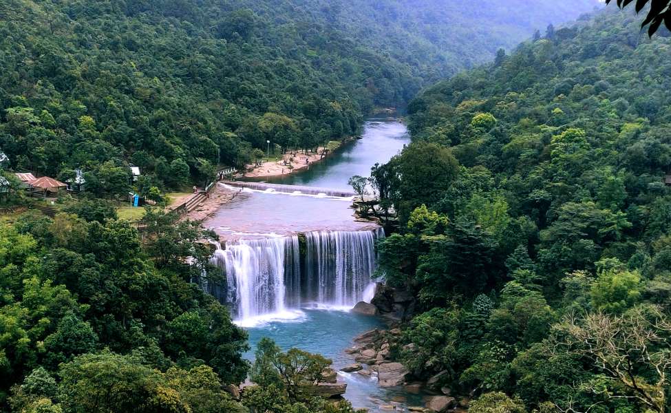 Meghalaya Natural Wonders Explorer