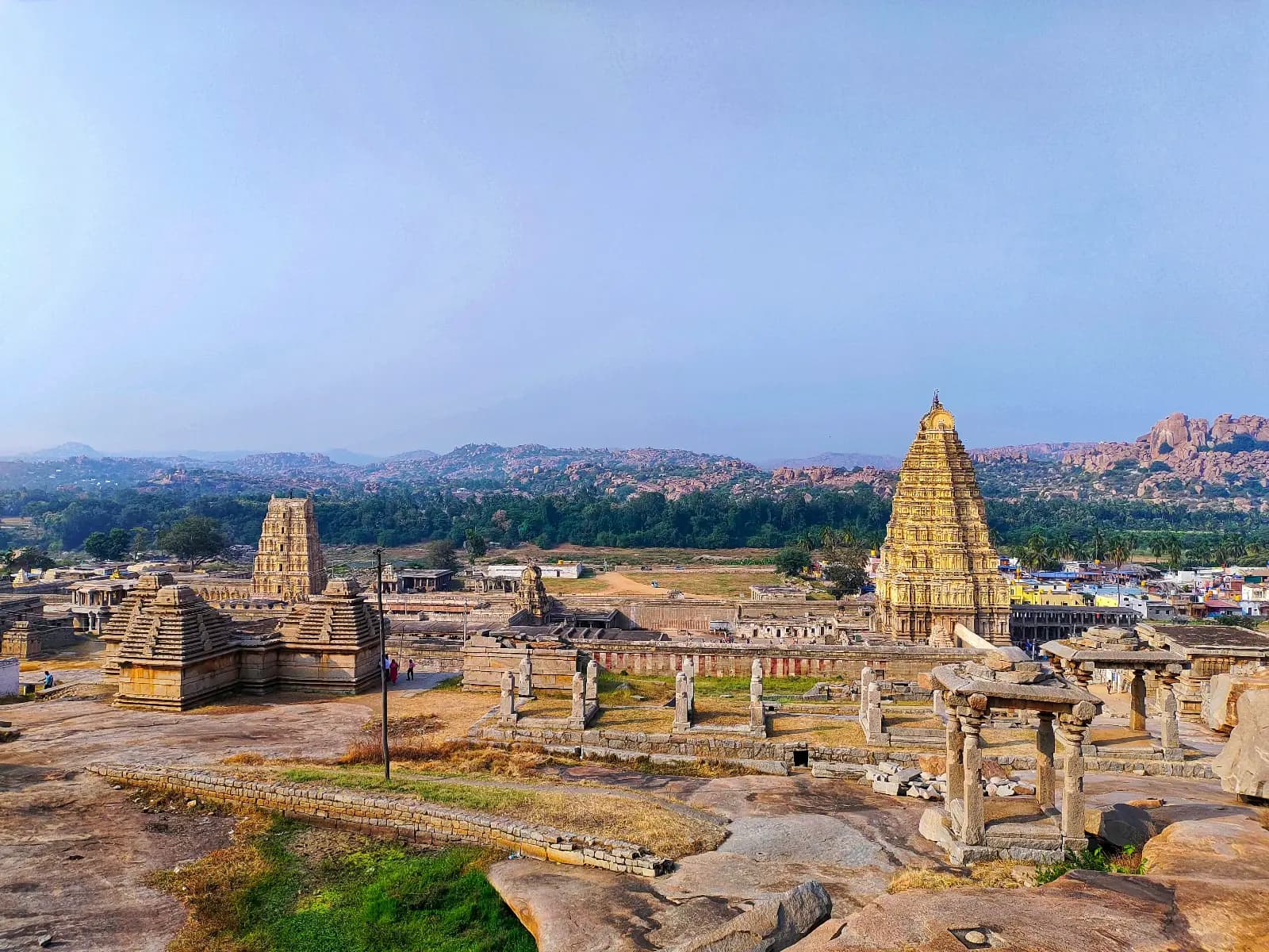 Routes De India cover photo